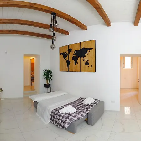 Luxury Apartment Salerno Center Exterior photo
