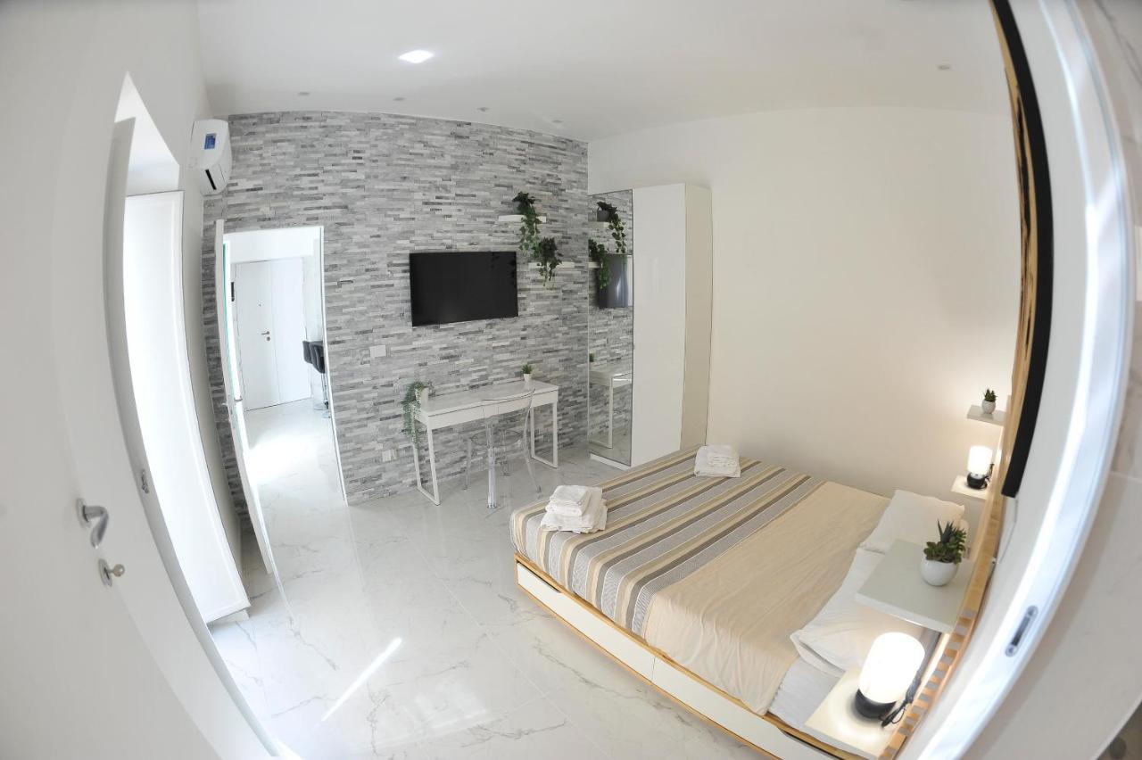 Luxury Center Salerno