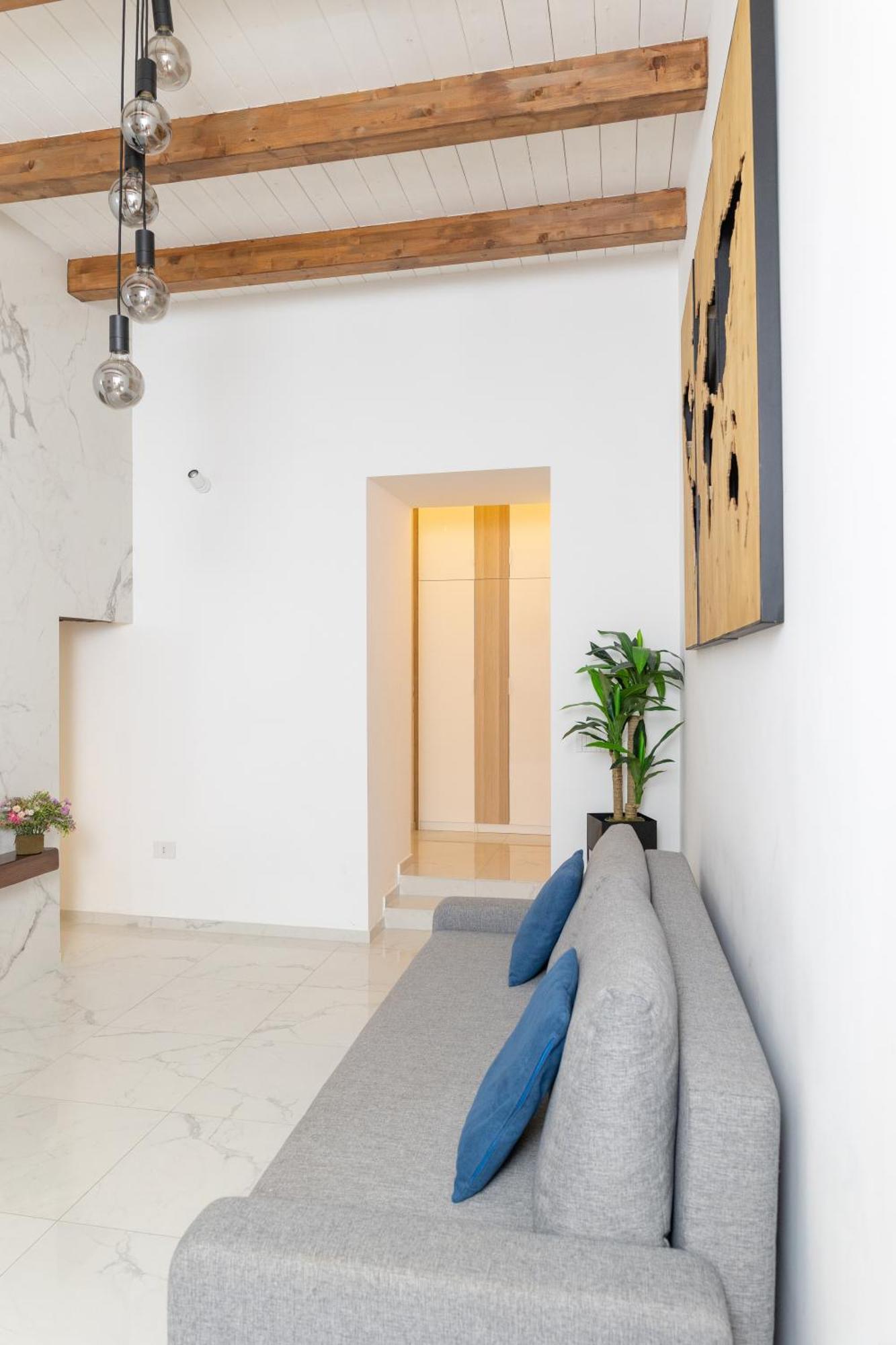 Apartment Luxury Center *